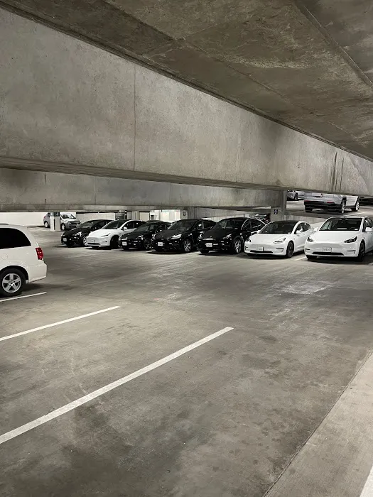 UFODRIVE: 24/7 Car Rental - LAX South Picture 1
