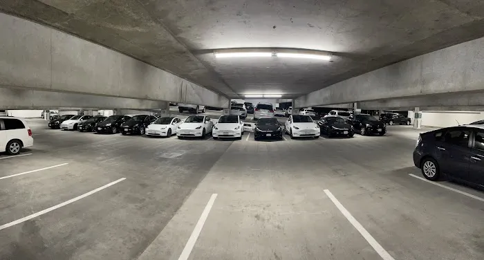 UFODRIVE: 24/7 Car Rental - LAX South Picture 4