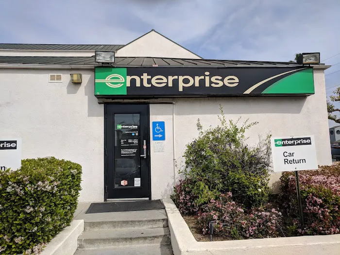 Enterprise Rent-A-Car Picture 3