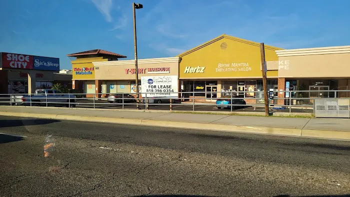 Hertz Car Rental - Fullerton - South Harbor Boulevard Picture 10