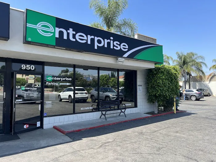 Enterprise Rent-A-Car Picture 3