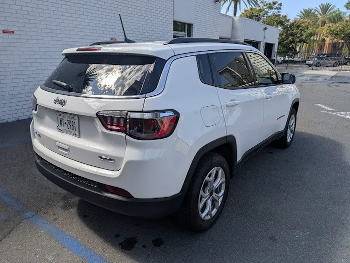 Hertz Car Rental - Anaheim - West Katella Avenue Picture 5