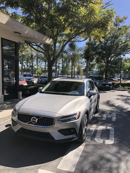 SIXT Rent a Car Anaheim Downtown Picture 2