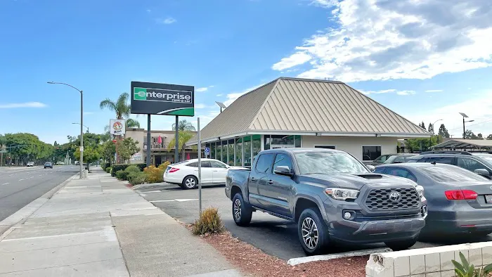 Enterprise Rent-A-Car Picture 8