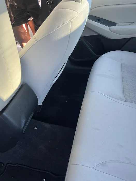 Hertz Car Rental - Montclair - Central Avenue Picture 8