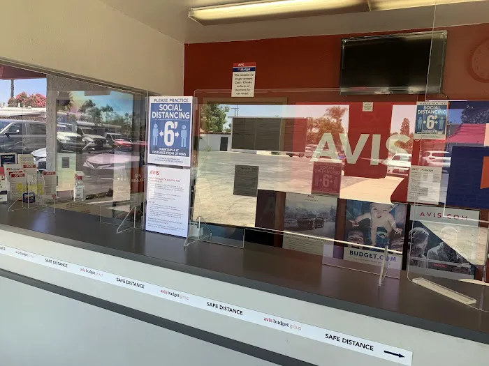 Avis Budget Car & Truck Rental Picture 9