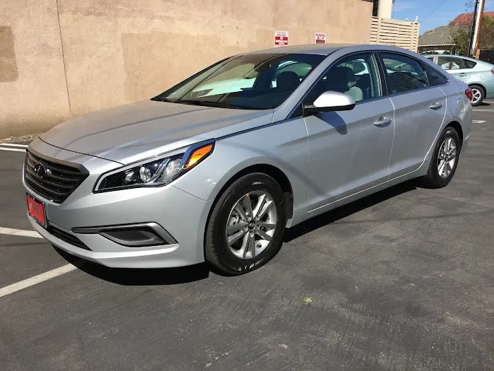 Power Rent-A-Car Picture 5