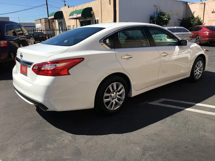 Power Rent-A-Car Picture 3
