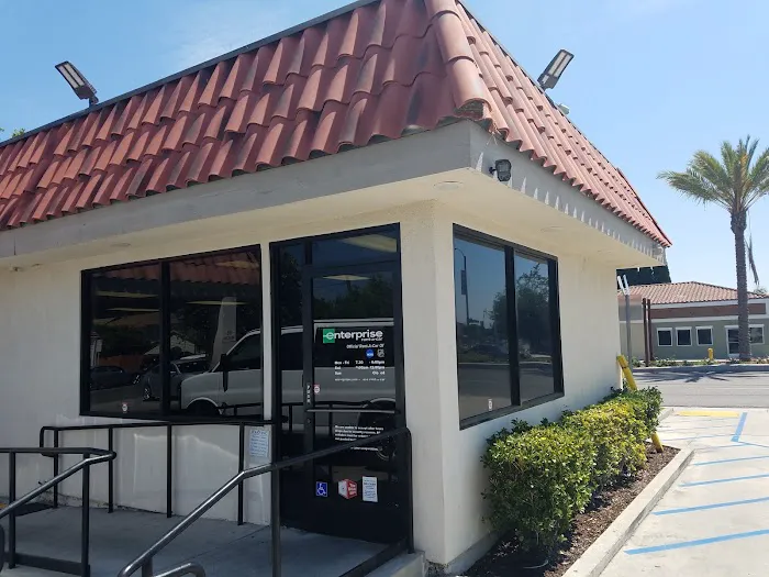 Enterprise Rent-A-Car Picture 10