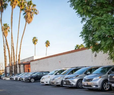 Fat Uncle Car Rental