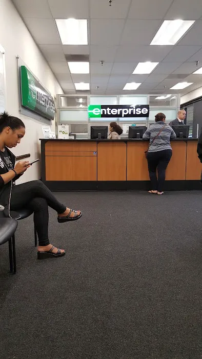 Enterprise Rent-A-Car Picture 1