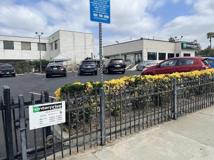 Enterprise Rent-A-Car Picture 3