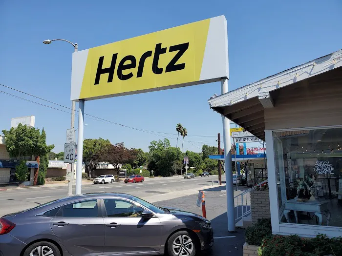 Hertz Car Rental - Whittier - Whittier Boulevard Picture 8