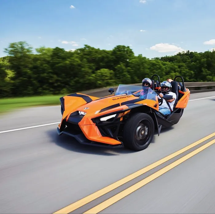 OC Cruisin Slingshot Rental Picture 4