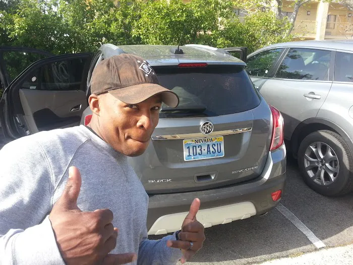 Avis Car Rental Picture 4
