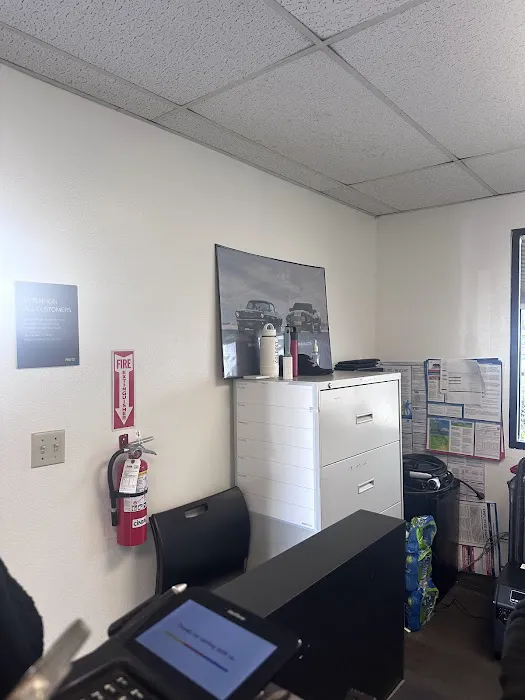 Hertz Car Rental Tustin Picture 2