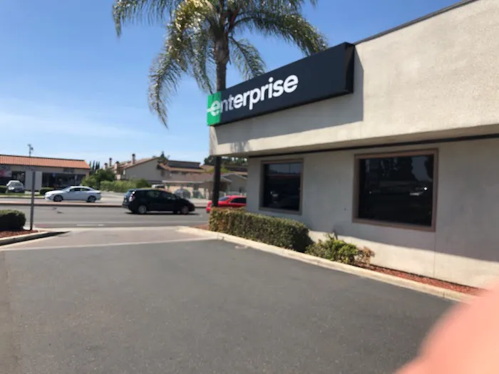 Enterprise Rent-A-Car Picture 2