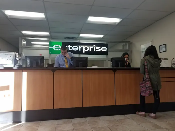 Enterprise Rent-A-Car Picture 5