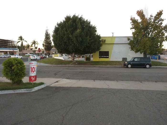 Hertz Car Rental - Garden Grove - Brookhurst Street Picture 5