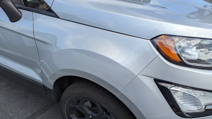 Avis Car Rental Picture 5