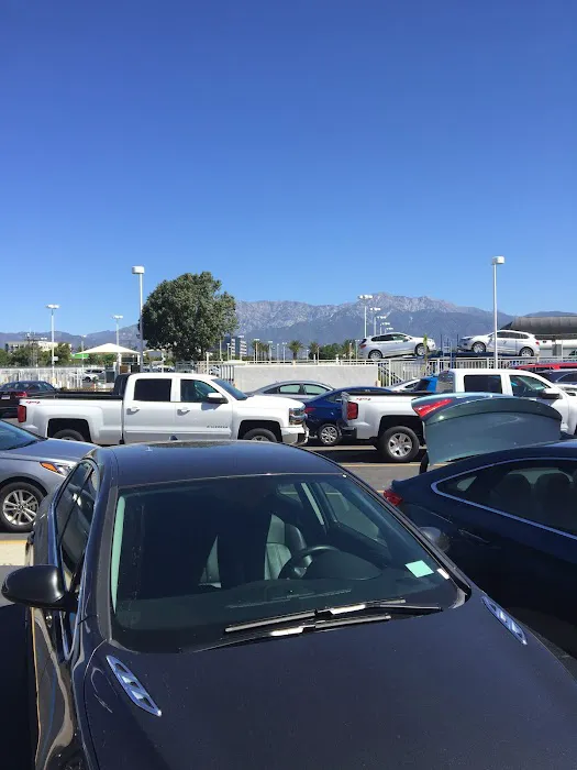 Hertz Car Rental - Ontario - Ontario International Airport (ONT) Picture 5