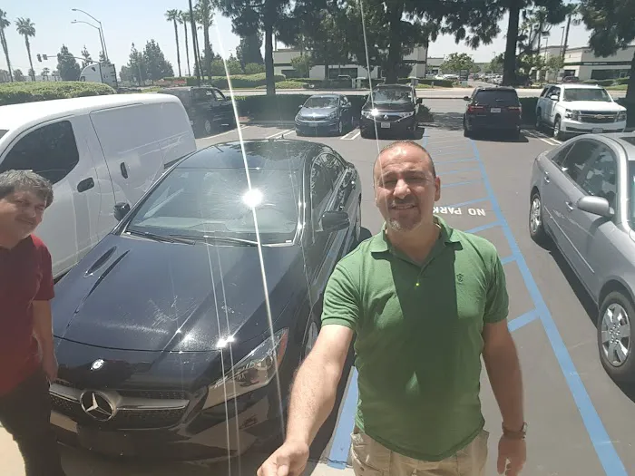 Hertz Car Rental - Ontario - East Jurupa Street Picture 6