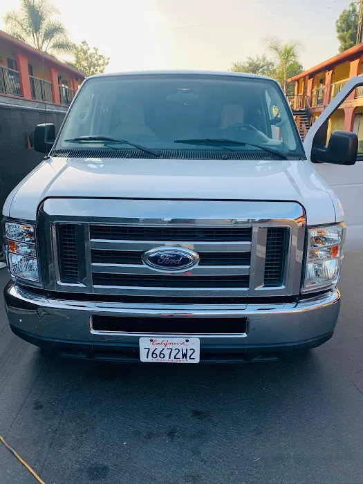 Ten Star Car Rentals Picture 10