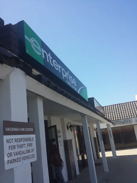 Enterprise Rent-A-Car Picture 10