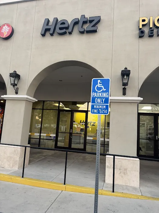 Hertz Car Rental - Pico Rivera - Whittier Boulevard Picture 6