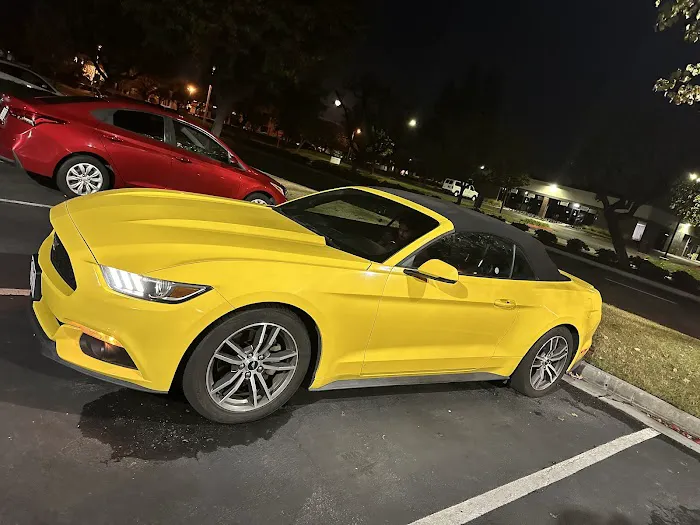 Stop-N-Go Rent-A-Car Picture 1