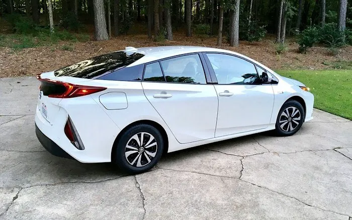 Travelnest car rental Picture 5