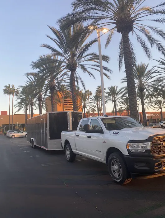 Eight Rental | Unlimited Concierge | Cars. RVs. Boats. Camping Gear etc Picture 5