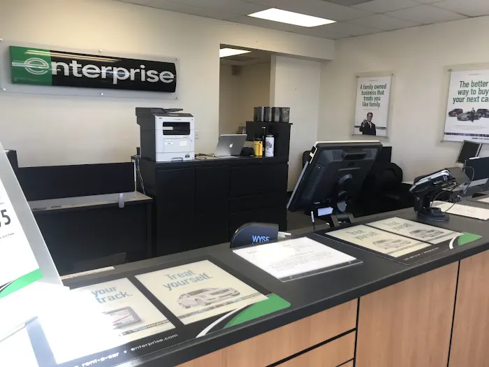 Enterprise Rent-A-Car Picture 2