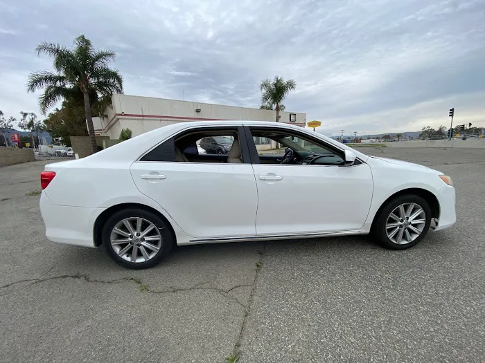Monthly Car Rental Picture 2