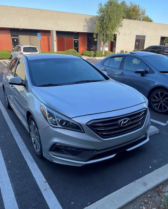 Quick Auto Rental Picture 8
