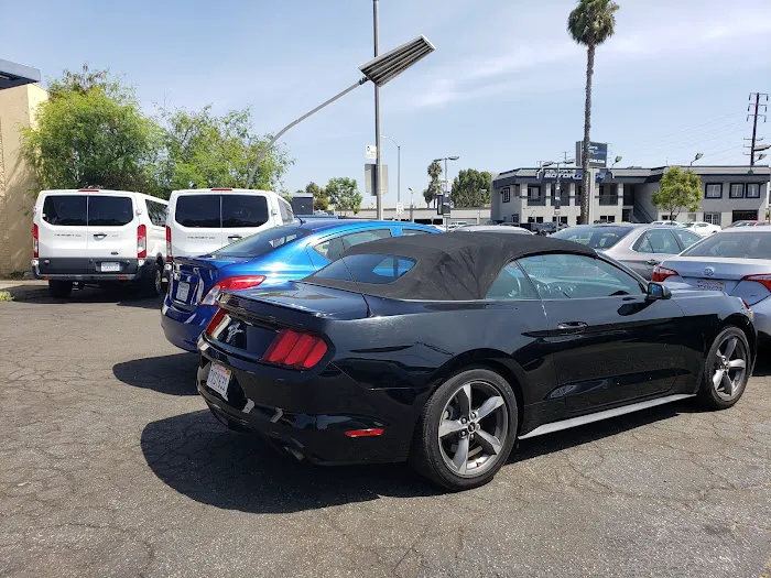 Marathon Car Rental Picture 6