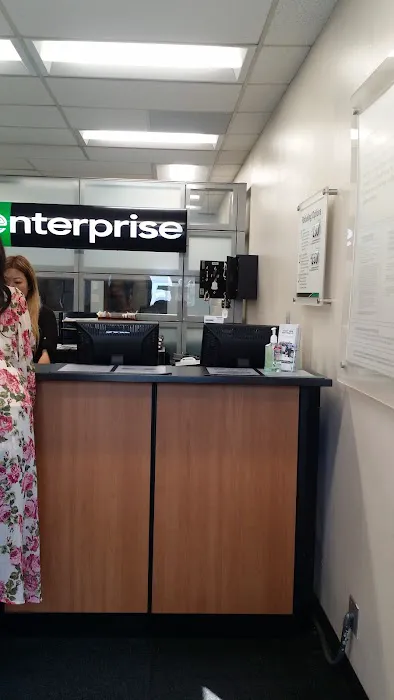 Enterprise Rent-A-Car Picture 2