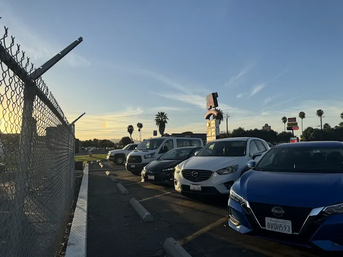 Enterprise Rent-A-Car Picture 8