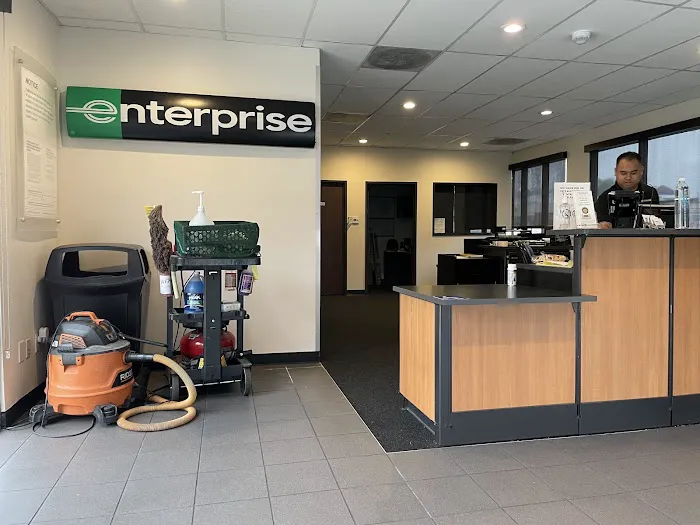 Enterprise Rent-A-Car Picture 1