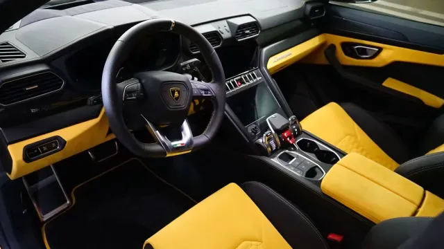 Newport Auto Galleria Picture 3