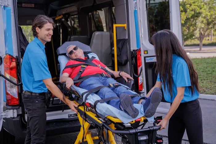 MedCare Transport Picture 10