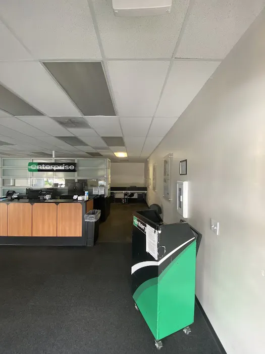 Enterprise Rent-A-Car Picture 2
