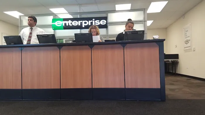 Enterprise Rent-A-Car Picture 9