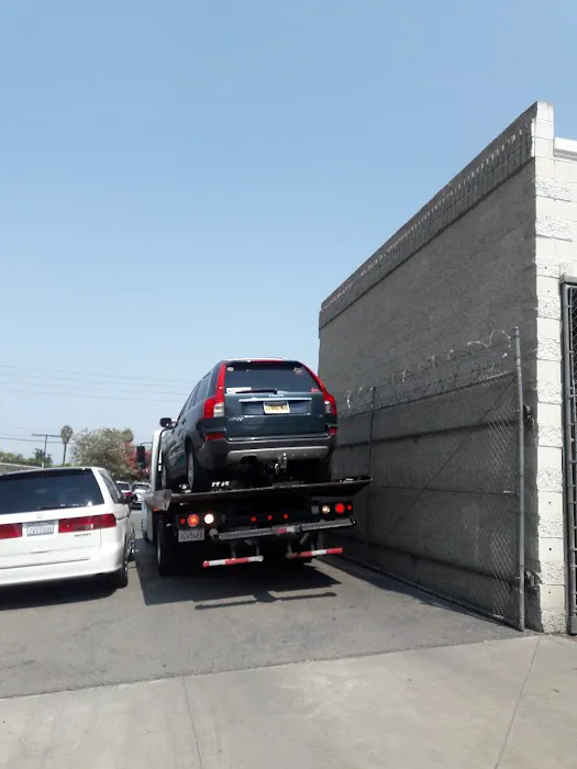 Hertz Car Rental - Lakewood - Woodruff Avenue Picture 1