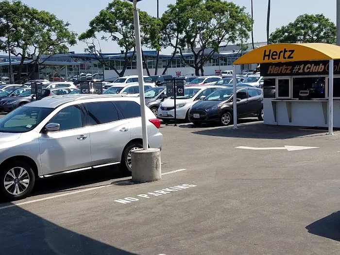 Hertz Car Rental - Long Beach - Long Beach Airport (LGB) Picture 5