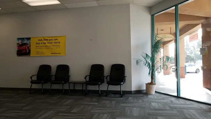 Hertz Car Rental - Duarte - Huntington Drive Picture 3