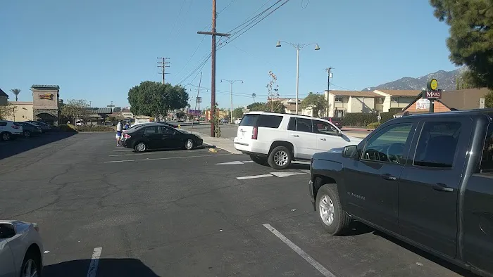 Enterprise Rent-A-Car Picture 3