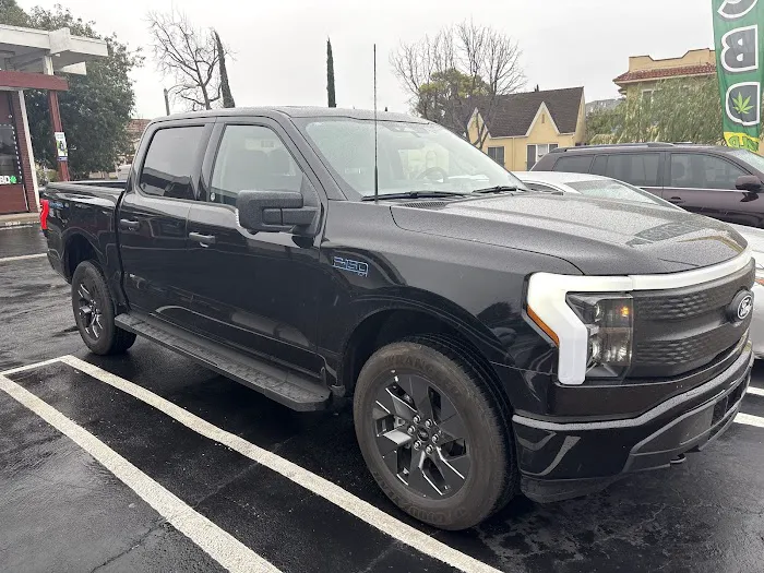 Avis Car Rental Picture 10