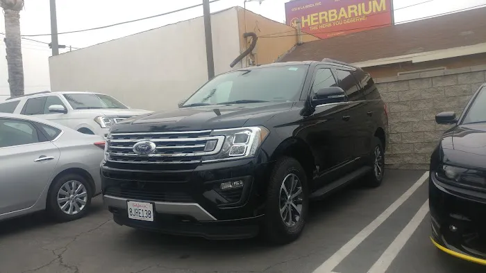 Hertz Car Rental - El Monte - Garvey Avenue Picture 2
