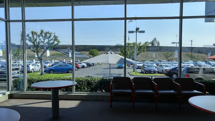 Enterprise Rent-A-Car Picture 3